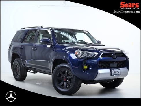 Used 2022 Toyota 4Runner TRD Off-Road Premium AWD/4WD image 1