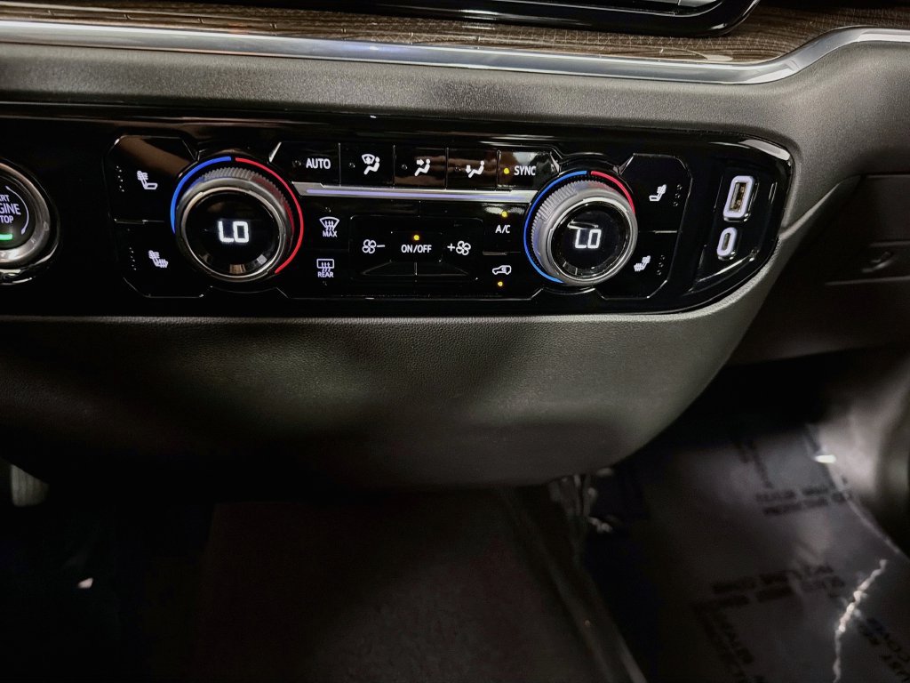 Used 2023 Chevrolet Silverado 1500 LT AWD/4WD image 16