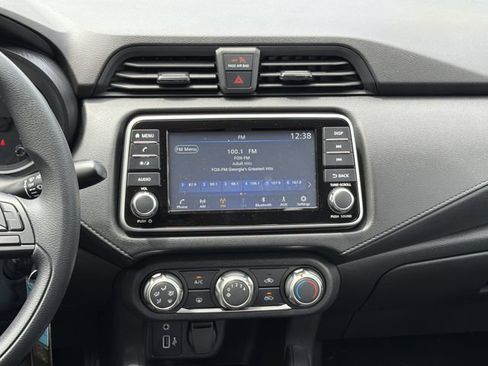 Certified 2025 Nissan Versa S w/ S Plus Package FWD image 5
