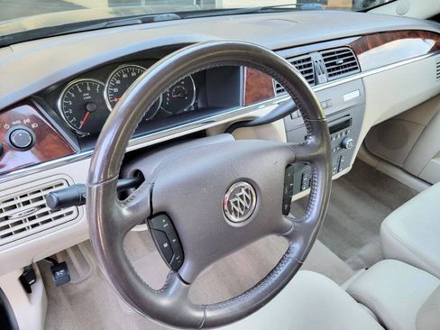 Used 2009 Buick LaCrosse CXL w/ Driver Confidence Package FWD image 19