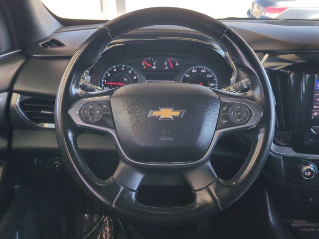 Used 2023 Chevrolet Traverse LT w/ LPO, Cargo Package FWD image 20