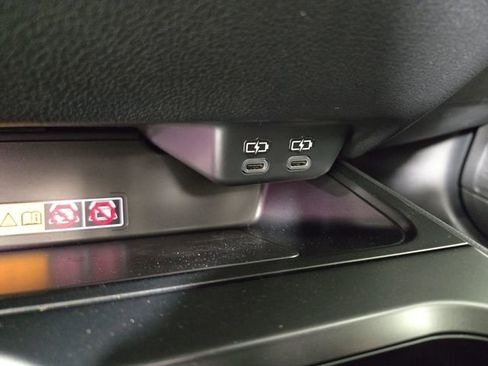 New 2026 Lexus UX 300h AWD image 25