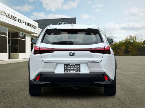 Used 2020 Lexus UX 250h w/ Premium Package AWD/4WD image 10