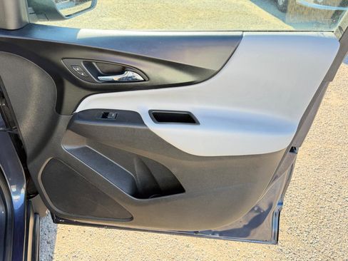 Used 2019 Chevrolet Equinox LS image 45