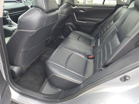 Used 2021 Toyota RAV4 XLE Premium FWD image 20