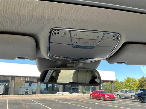 Used 2015 Mercedes-Benz S 550 Sedan image 35