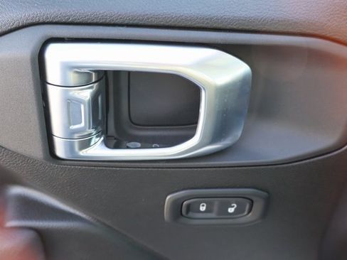 New 2026 Jeep Gladiator Sport image 6