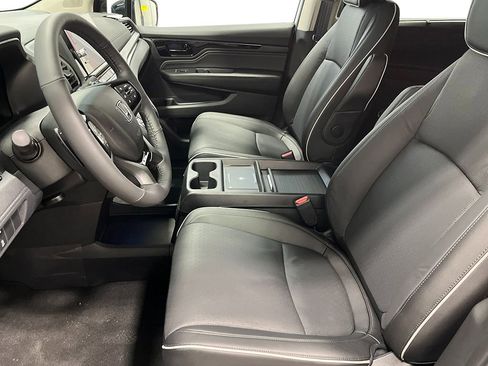 New 2026 Honda Odyssey Elite image 13