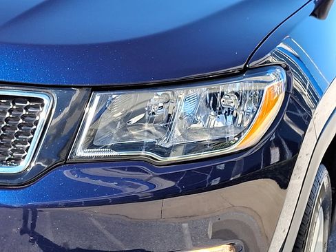 Used 2020 Jeep Compass Latitude w/ Safety & Security Group image 9