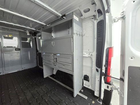 Used 2023 RAM ProMaster 2500 FWD image 12