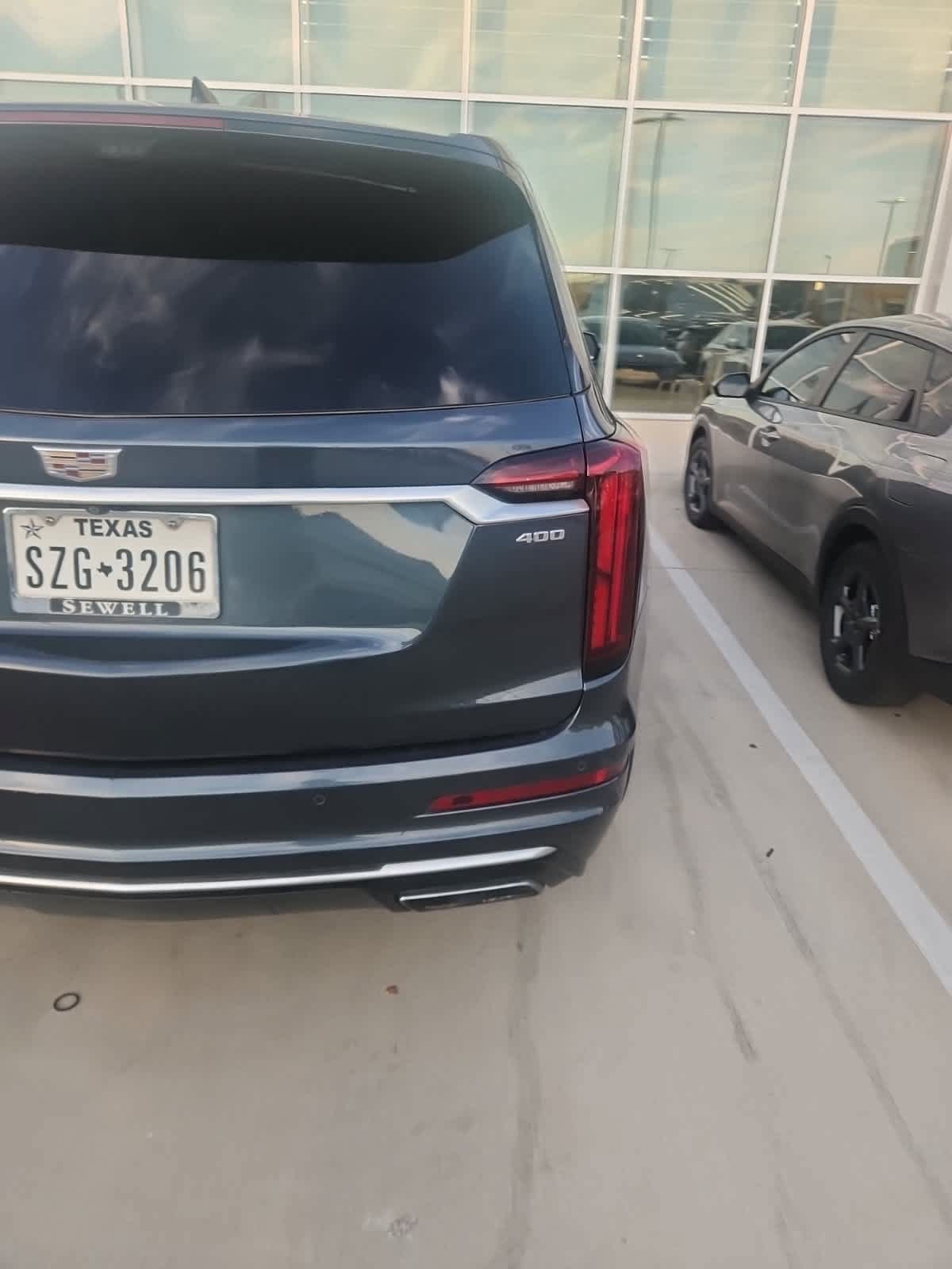 Used 2021 Cadillac XT6 Premium Luxury FWD image 18