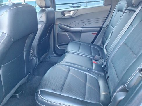 Used 2023 Ford Escape Platinum image 13