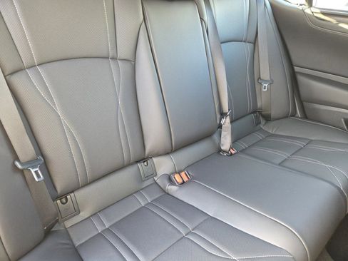 New 2025 Lexus ES 350 Ultra Luxury image 34