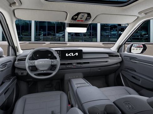 New 2026 Kia EV9 Land image 14