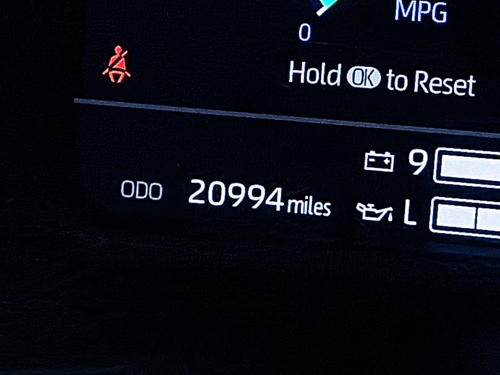 Used 2024 Toyota Tundra Limited w/ Power Package AWD/4WD image 33