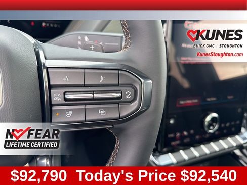 New 2026 GMC Yukon AT4 w/ AT4 Premium Plus Package image 29