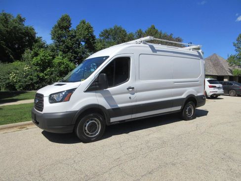 Used 2018 Ford Transit 250 148 Medium Roof w/ Interior Upgrade Package RWD image 18