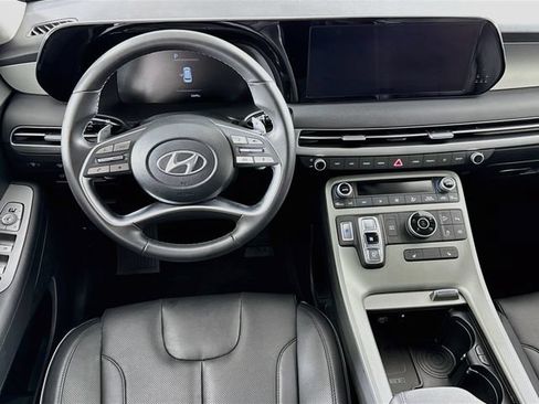 Certified 2025 Hyundai Palisade SEL AWD/4WD image 24