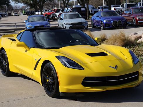 Used 2015 Chevrolet Corvette Stingray Coupe w/ 3LT Preferred Equipment Group image 2
