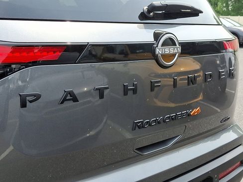 New 2025 Nissan Pathfinder Rock Creek image 11