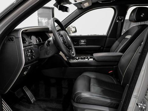 Used 2023 Rolls-Royce Cullinan Black Badge w/ Driver's Package AWD/4WD image 7