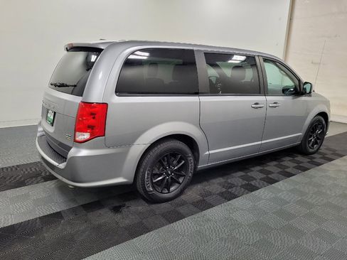 Used 2019 Dodge Grand Caravan GT w/ Safety Sphere Group FWD image 10