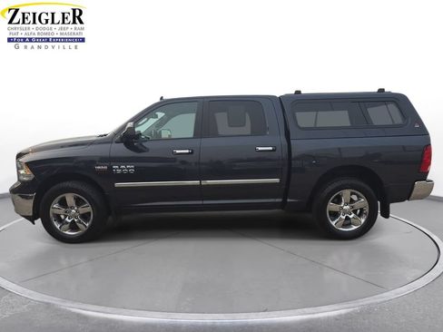 Certified 2018 RAM 1500 Big Horn AWD/4WD image 8