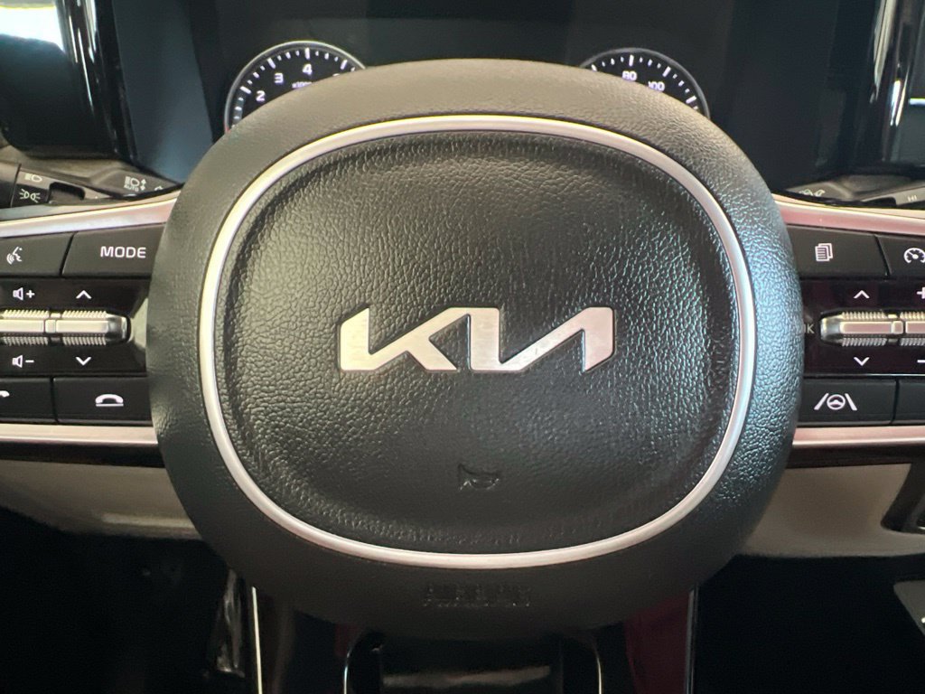 Used 2023 Kia Sorento EX w/ Panoramic Sunroof Package FWD image 56