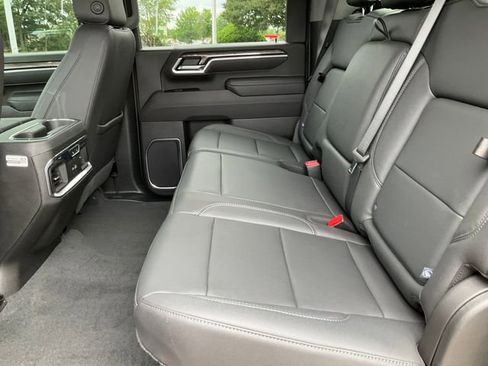 Certified 2025 Chevrolet Silverado 2500 LTZ w/ Trail Boss Package AWD/4WD image 17