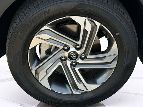 Used 2023 Hyundai Santa Fe SE FWD image 5