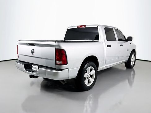Used 2015 RAM 1500 Express RWD image 4