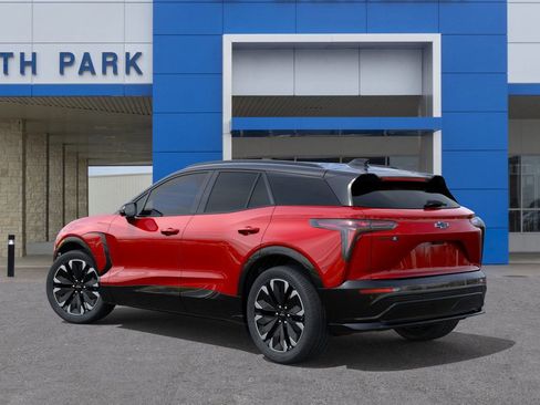 New 2026 Chevrolet Blazer EV RS image 3