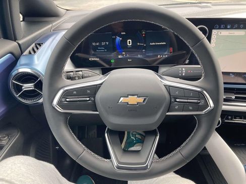 New 2026 Chevrolet Equinox EV LT AWD/4WD image 26