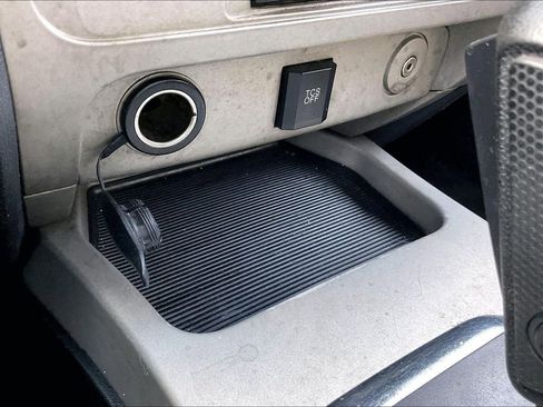 Used 2011 Ford Escape XLT image 23