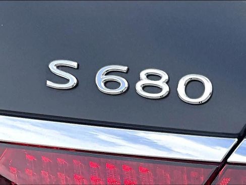 Used 2024 Mercedes-Benz Maybach S 680 4MATIC image 29