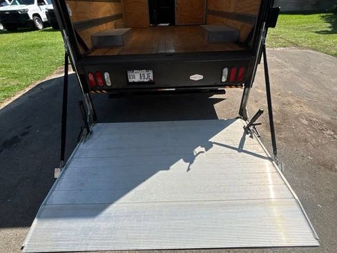Used 2021 Chevrolet Express 3500 w/ Power Convenience Package RWD image 22