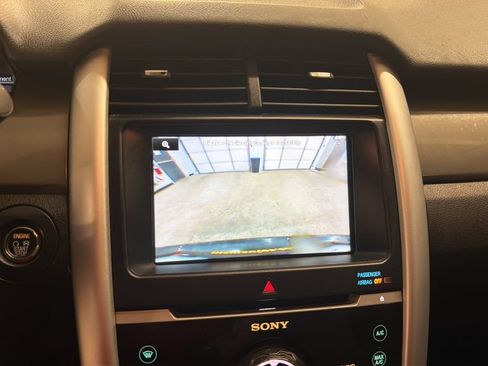 Used 2011 Ford Edge Sport w/ Driver Entry Pkg AWD/4WD image 18