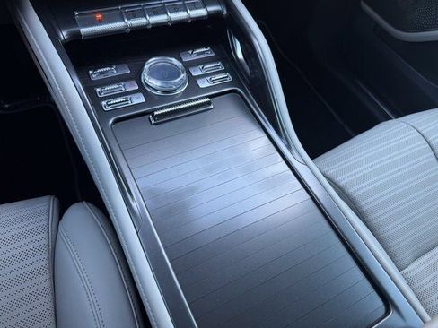 New 2026 Lincoln Nautilus Reserve image 35