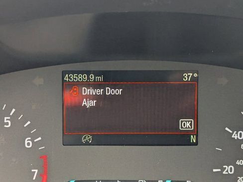 Used 2022 Ford Escape SEL image 22