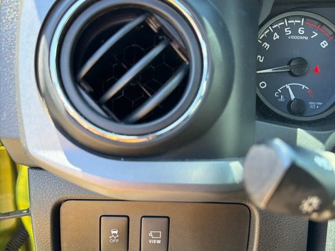 Used 2023 Toyota Tacoma TRD Sport RWD image 17