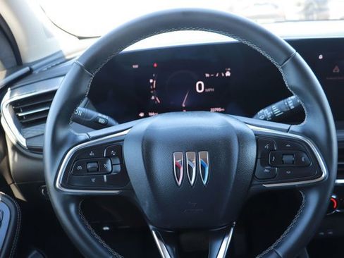 Used 2025 Buick Encore GX Preferred image 17