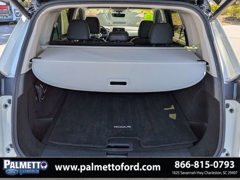 Used 2023 Nissan Rogue SV w/ SV Premium B Package FWD image 12
