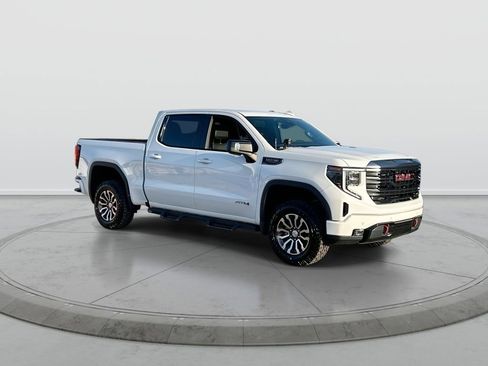 Used 2023 GMC Sierra 1500 AT4 AWD/4WD image 2