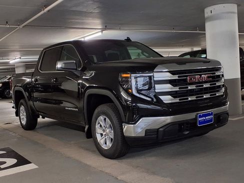 New 2026 GMC Sierra 1500 SLE w/ Preferred Package AWD/4WD image 3