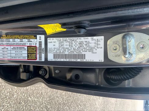 Used 2013 Toyota Tacoma 4x4 Double Cab w/ TRD Off-Road Pkg image 32