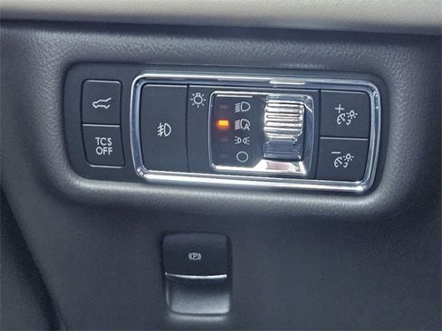 Certified 2022 Lincoln Nautilus Reserve w/ Equipment Group 202A image 22