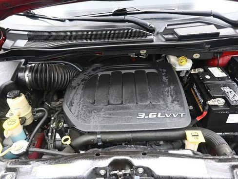 Used 2013 Dodge Grand Caravan R/T w/ Trailer Tow Group image 32