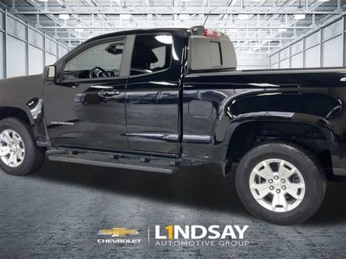 Used 2022 Chevrolet Colorado LT w/ LT Convenience Package image 7