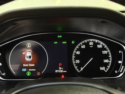 Used 2018 Honda Accord Sport image 21