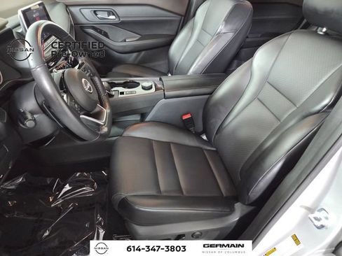 Certified 2023 Nissan Rogue SV w/ SV Premium B Package AWD/4WD image 19